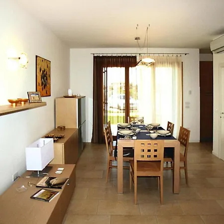 Villaggio A Mare, Lido Altanea Apartmán *
